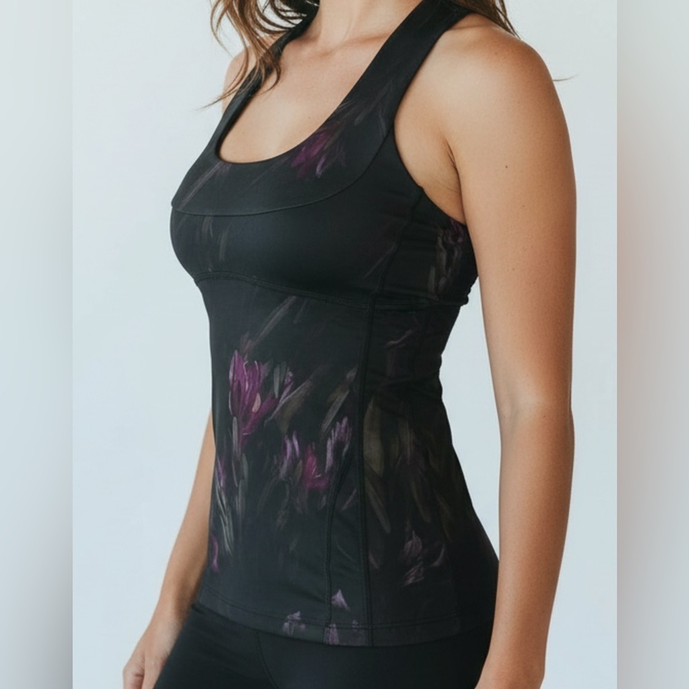 Lululemon Scoop Neck Tank in Midnight Iris Multi and black. No size tag (4/6)